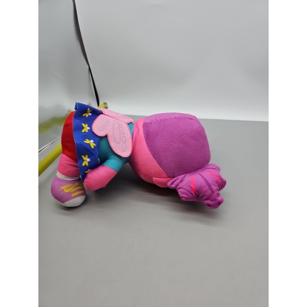 Sesame Street Workshop 50 Years Abby Cadabby Plush 10" Sitting Fairy Toy Factory - Picture 4 of 6
